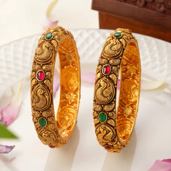 Antique bangle